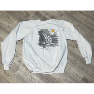 Vintage Hanes White Crewneck Sweatshirt with Sailboat Graphic